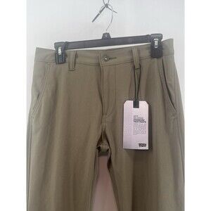 Levi’s XX Chino Standard Tech Pants Mens 29x30 Green Stretch Quick Dry UPF NWT